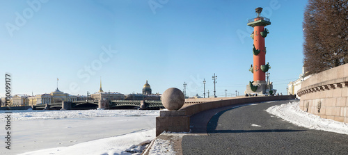 Photos A fragment of the arrow of Vasilievsky Island with a Rostral column and the Palace Bridge