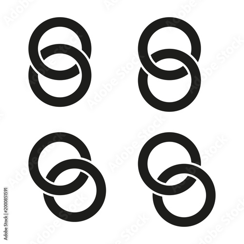 Interlocking circles vector icon set for connection concepts. Perfect for modern branding, partnership logos and network graphics.