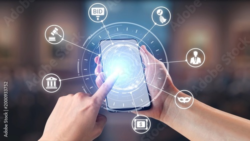 Foto Online auction platforms offer digital bidding, online auction participation, and auction-based transactions to enhance digital commerce and online auction winning opportunities