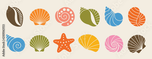 Boho Summer Seashells Icons in Retro Style, Groovy Geometric Shells, Sea Star, Snail, and Scallop, Abstract Tropical Square Freehand Vector for Logo, T-Shirt Print, Stickers.