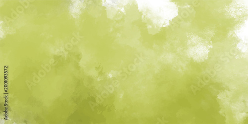 Φωτογραφία Soft lime green and white watercolor texture background with organic cloudy patt