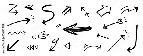 手書きのやじるしベクターイラストセット。ポップな落書き風の矢印ベクターイラストセット。