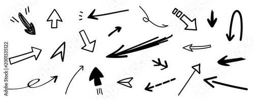 手書きのやじるしベクターイラストセット。ポップな落書き風の矢印ベクターイラストセット。