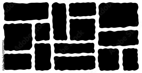 Wavy Organic Rectangle Text Box Set. Scribble abstract frame and shape for text content. Smooth organic borders with flowing edges create versatile design elements for banners and creative projects.