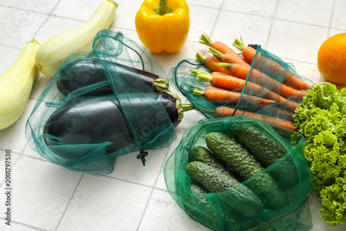 Eco bags with different fre...