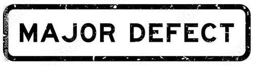 Fotografía Grunge black major defect word square rubber seal stamp on white background