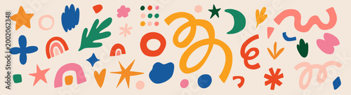 Set of doodle hand drawn fa...