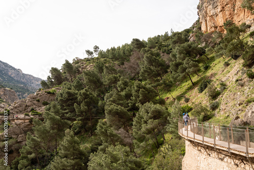 фотографія Río en desfiladero rocoso en el entorno del Caminito del Rey