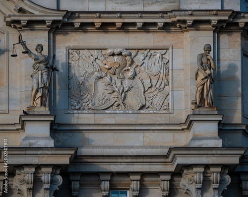 Valokuva Historic allegorical sculptures and baroque relief on Berlin façade