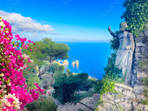 Obraz na płótnie Beautiful summer luxury nature and architecture of Capri island, Italy, web bann