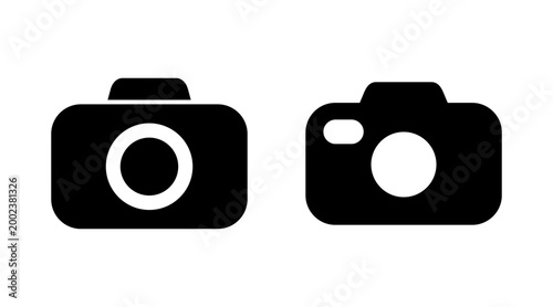 Camera icon set vector. photo camera sign and symbol. photography icon.