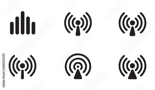 Set of simplified wifi signal and network strength indicator icons.
