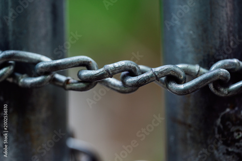 Chain macro on a fence