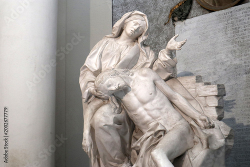 Billede på lærred Pietà di Antonio Montauti nella Cappella Corsini della Basilica di San Giovanni