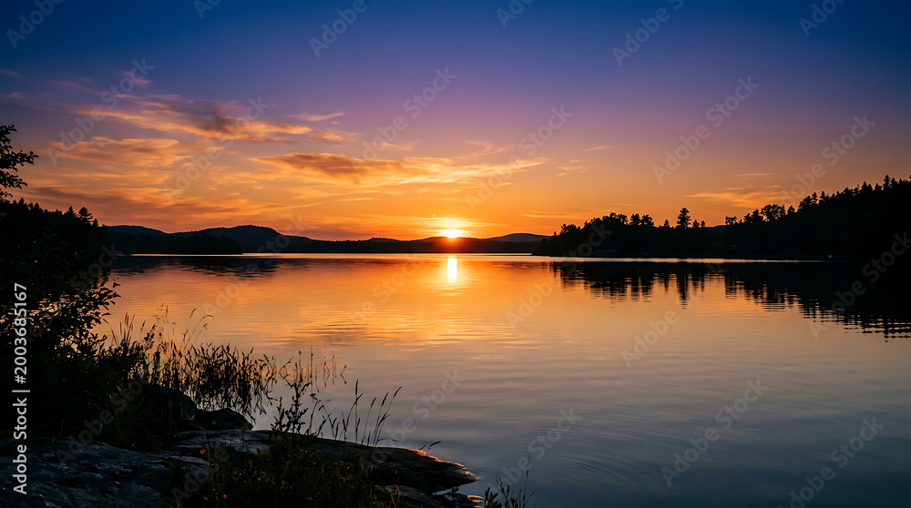 Obraz premium Sunset city skyline over river with bridge isolated on transparent background