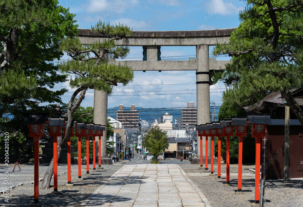 Fototapeta premium kyoto daytime Toyokuni Shrine Torii