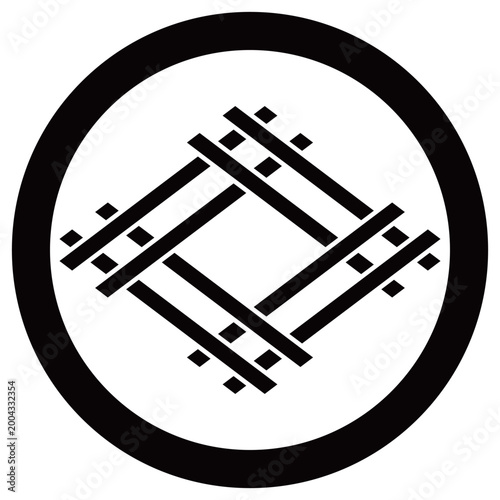 家紋です。丸に変わり組井桁といいます