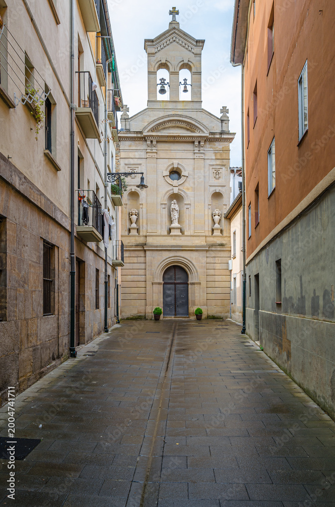 Obraz premium Architecture in the historic old town of Pamplona, Spain