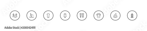 Foto outline summer icons set - wetsuit, swimsuit, flippers