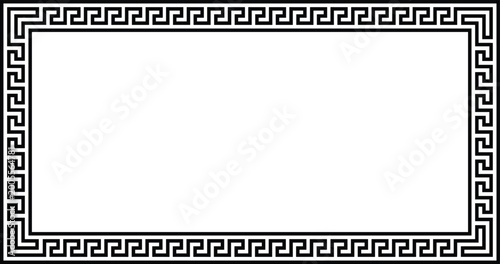 Foto Black and white geometric border frame with seamless Greek key pattern