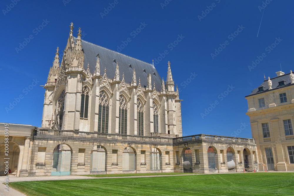 Fototapeta premium Château de Vincennes near Bois de Vincennes under sunny sky in Paris, France, April 24, 2026