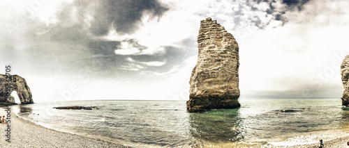 Fotografi Panoramic view of Etretat famous cliffs, Normandy - France