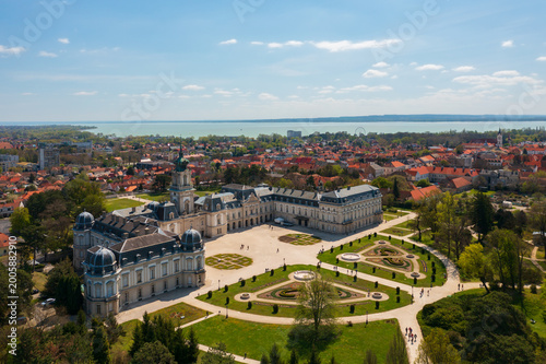 Quadro su tela Aerial view of the Festetics Palace in Keszthely, near Lake Balaton