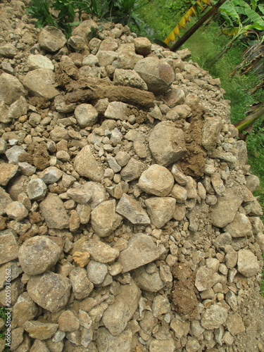 pile of soil to level the land on which the house will be built