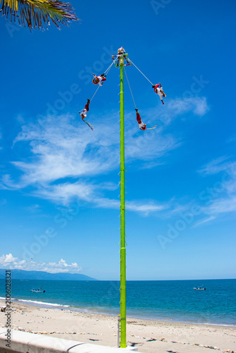 Voladores de Papantle