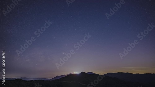 봉화 일월산 마을 불빛과 은하수 HDR 타임랩스, 여름밤 산악 별빛 전경