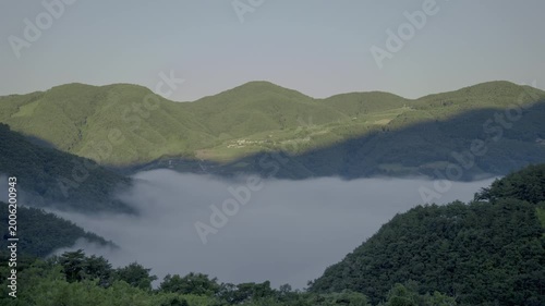봉화 청량산 명호면 일출 안개 HDR 타임랩스, 여름 아침 산 앞 넓게 깔린 안개