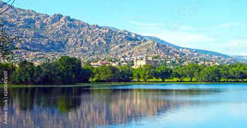 Bild auf Leinwand Manzanares El Real Castle, Lake and Rocky Mountains Landscape