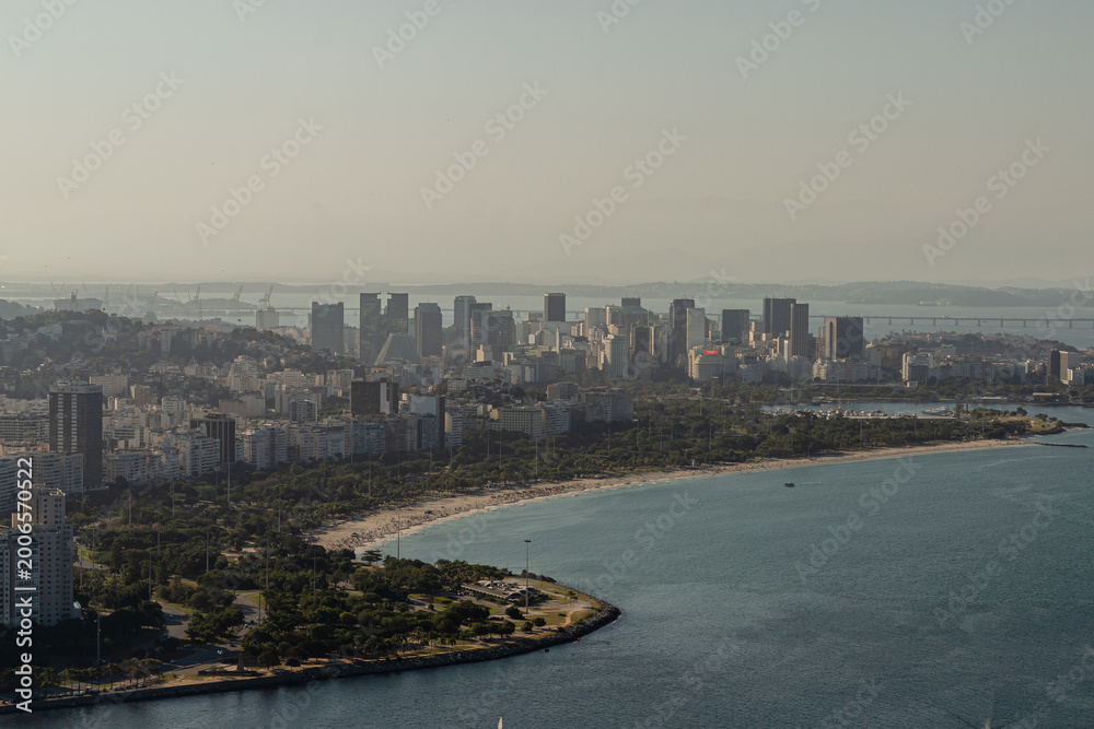 Obraz premium Vista de cima da Praia do Flamengo - Rio de Janeiro, Brasil