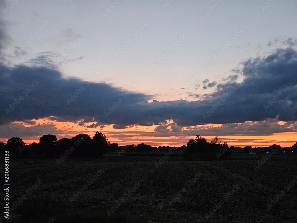 Obraz premium sunset in the mountains