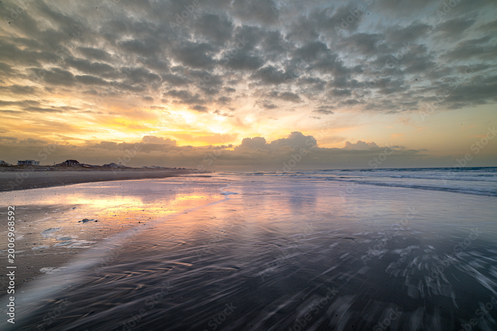 Fototapeta premium sunset over the sea