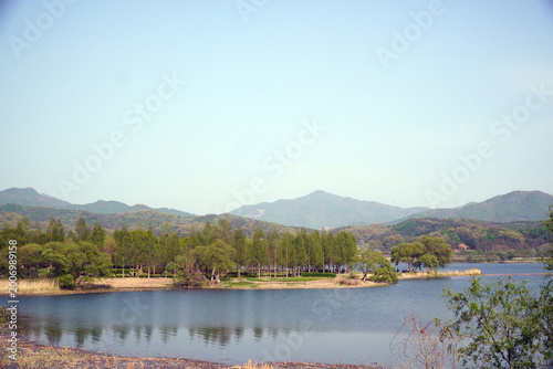 The early summer river lines, beauty, and greenery of Dumulmeori Semiwon always show beautiful and soft lines.