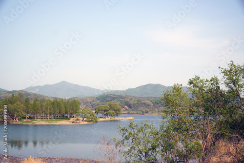 The early summer river lines, beauty, and greenery of Dumulmeori Semiwon always show beautiful and soft lines.