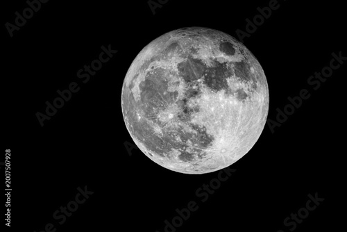 Quadro su tela Serene lunar landscape highlighting crater textures and starry background, fullm