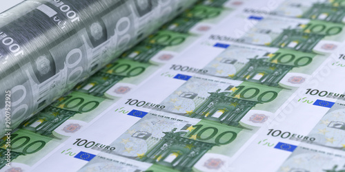 Fotografie Printing press producing Euro banknotes, 100 euro sheet closeup