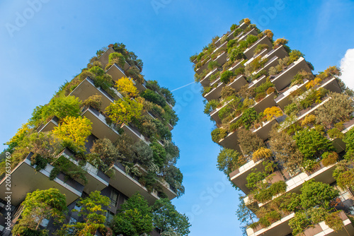 Milan home with plants on the terraces to combat pollution
