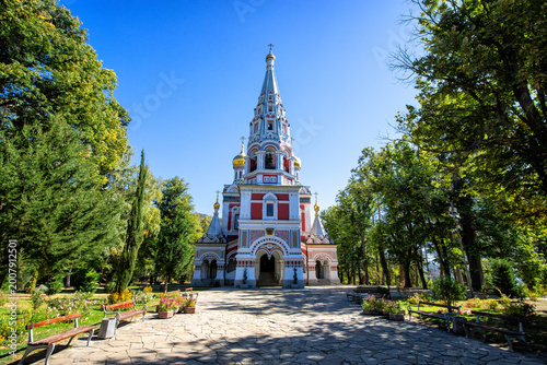 kathedrale in bulgarien mit park