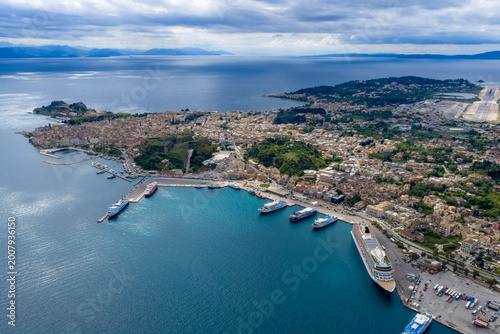 Canvas Print Aerial panoramic view of Corfu city and port in Greece