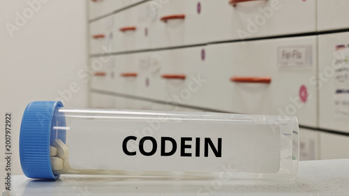 Foto CODEIN tablets used as opioid analgesic and cough suppressant