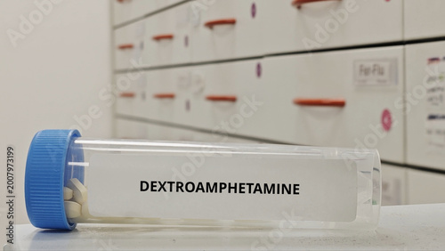 Foto DEXTROAMPHETAMINE tablets used to treat ADHD and narcolepsy