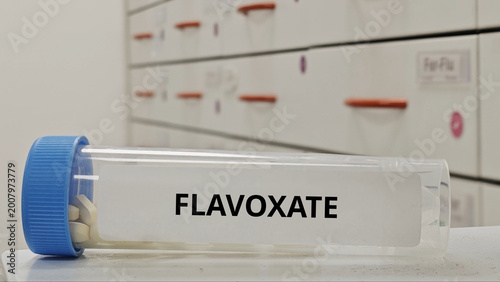 Foto FLAVOXATE tablets for treat urinary tract spasms an antispasmodic agent
