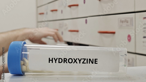 Fotografie HYDROXYZINE tablets for treat anxiety and allergic conditions an antihistamine w