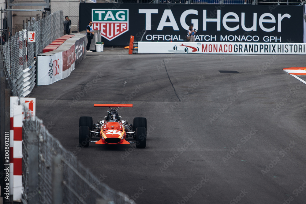 Fototapeta premium Old F1 cars at the Monaco historic gran prix