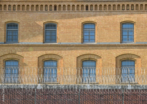 Zellenfenster, Justizvollzugsanstalt Moabit, Alt-Moabit, Mitte, Berlin, Deutschland