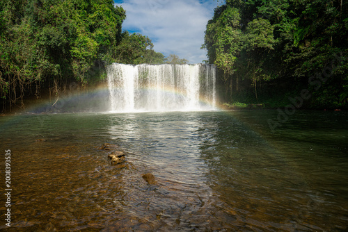 Bild auf Leinwand Tad E-Tu waterfall Bolaven Plateau Laos scenic