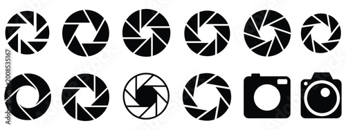 Tableau sur toile Camera lens diaphragm aperture icon set, vector illustrations of adjustable shutter blades for photography, optics, focus control, exposure settings, and camera technology design elements